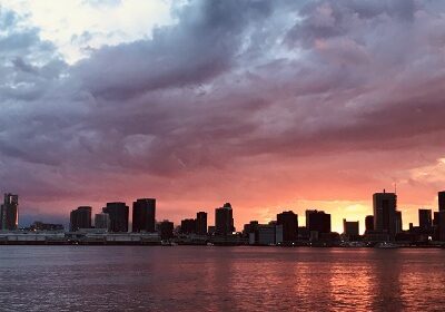 豊洲から見た湾岸エリアの夕焼け