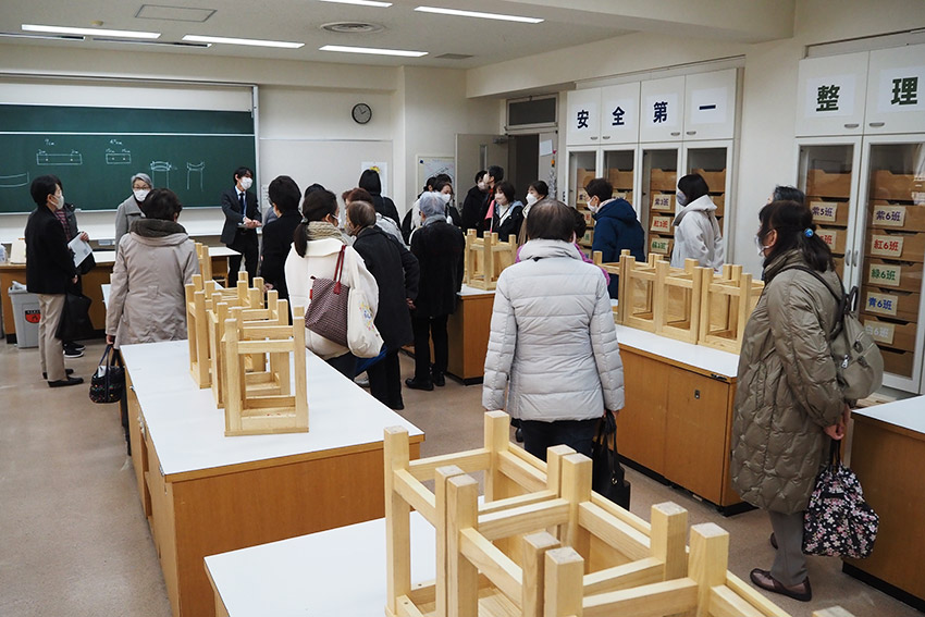 女子学院時代にはなかった技術室