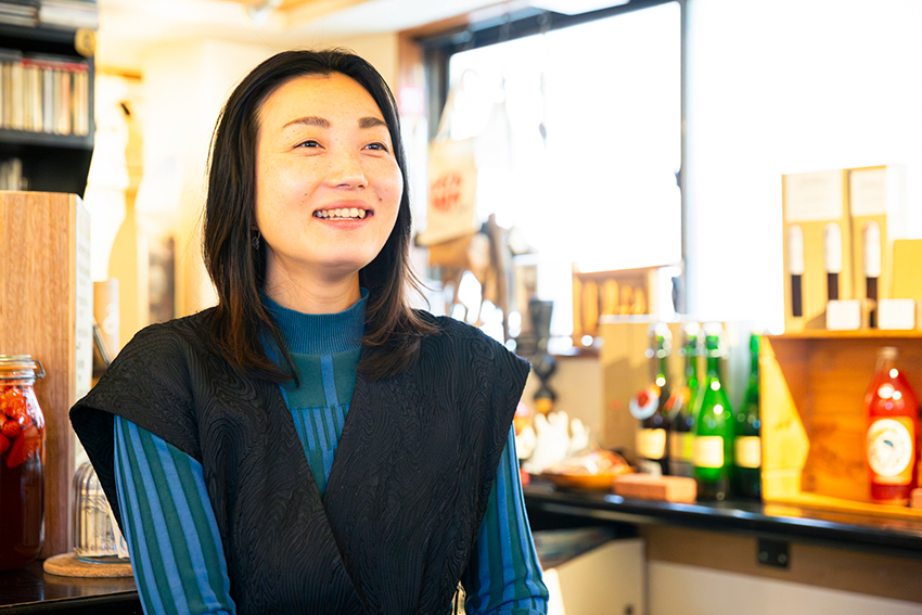 ビネガードリンクの製造と販売は「何より環境と健康に向き合う点で、自分らしいと感じたんです」