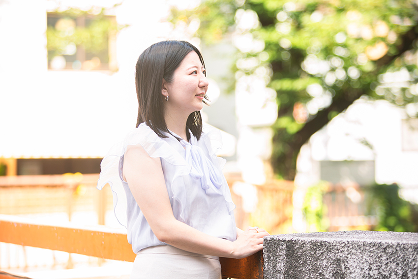 武蔵野大学で過ごした時間を「勉強と自分がやりたいこととのバランスがとれていた日々だった」と振り返る