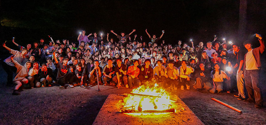 在学中には1年生から4年生までが親睦を深める1泊2日の林間合宿の立ち上げを主導した