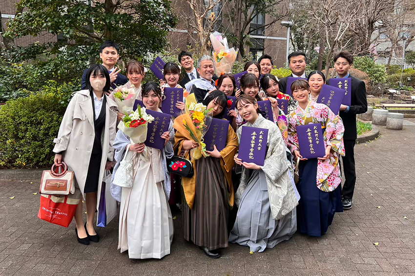 2023年3月に武蔵野大学のグローバル学部日本語コミュニケーション学科を卒業