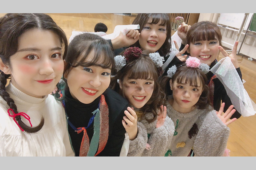 前列右端が松田さん。夢が同じだから、同志と過ごす時間は最高に心地よかった