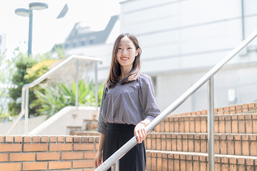 「武蔵野大学では社会をよくするために学び続ける大切さと知る努力を重ねる重要さに気づきました」